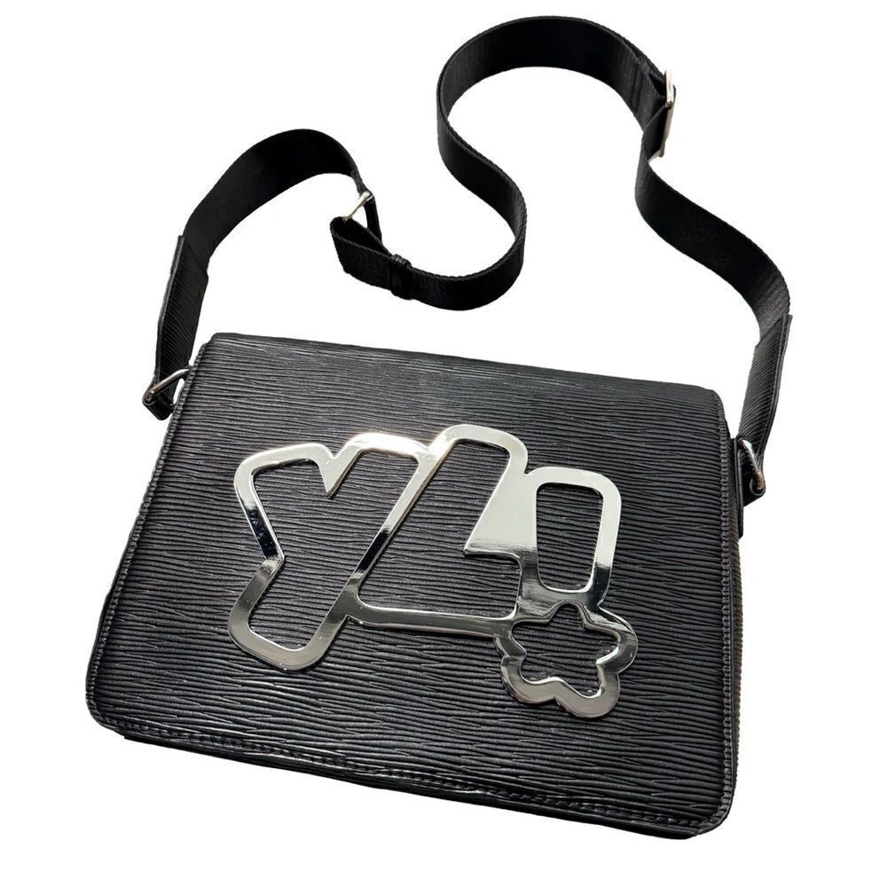 YL Messenger Cross Body Bag Black Silver Logo Strap NEW